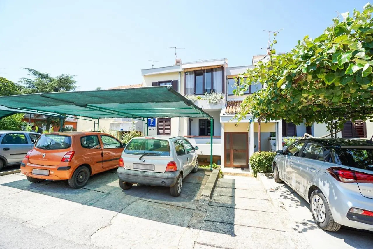 Apartment Jasna Umag 0*,  Croatia
