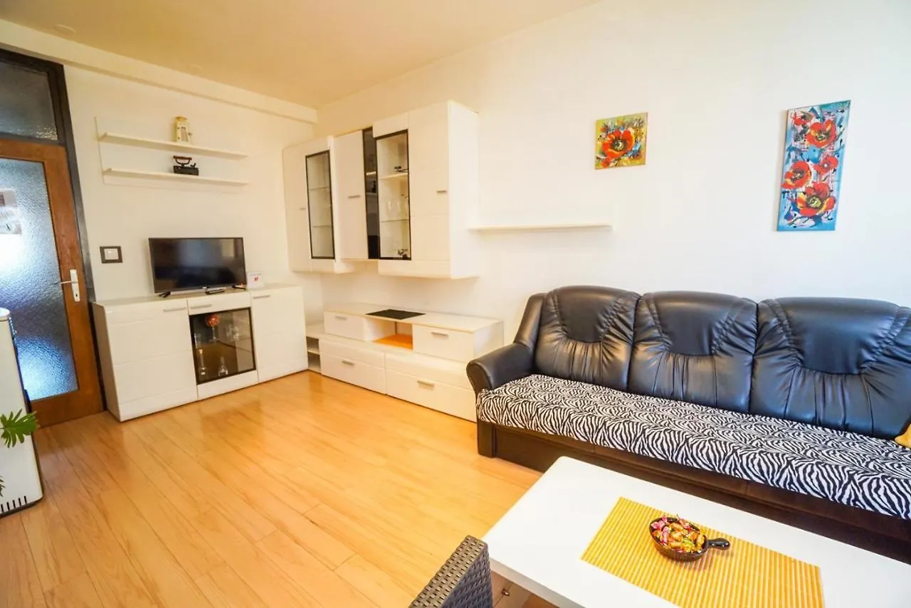 Apartment Jasna Umag 0*,